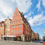 Komfort House Rynek